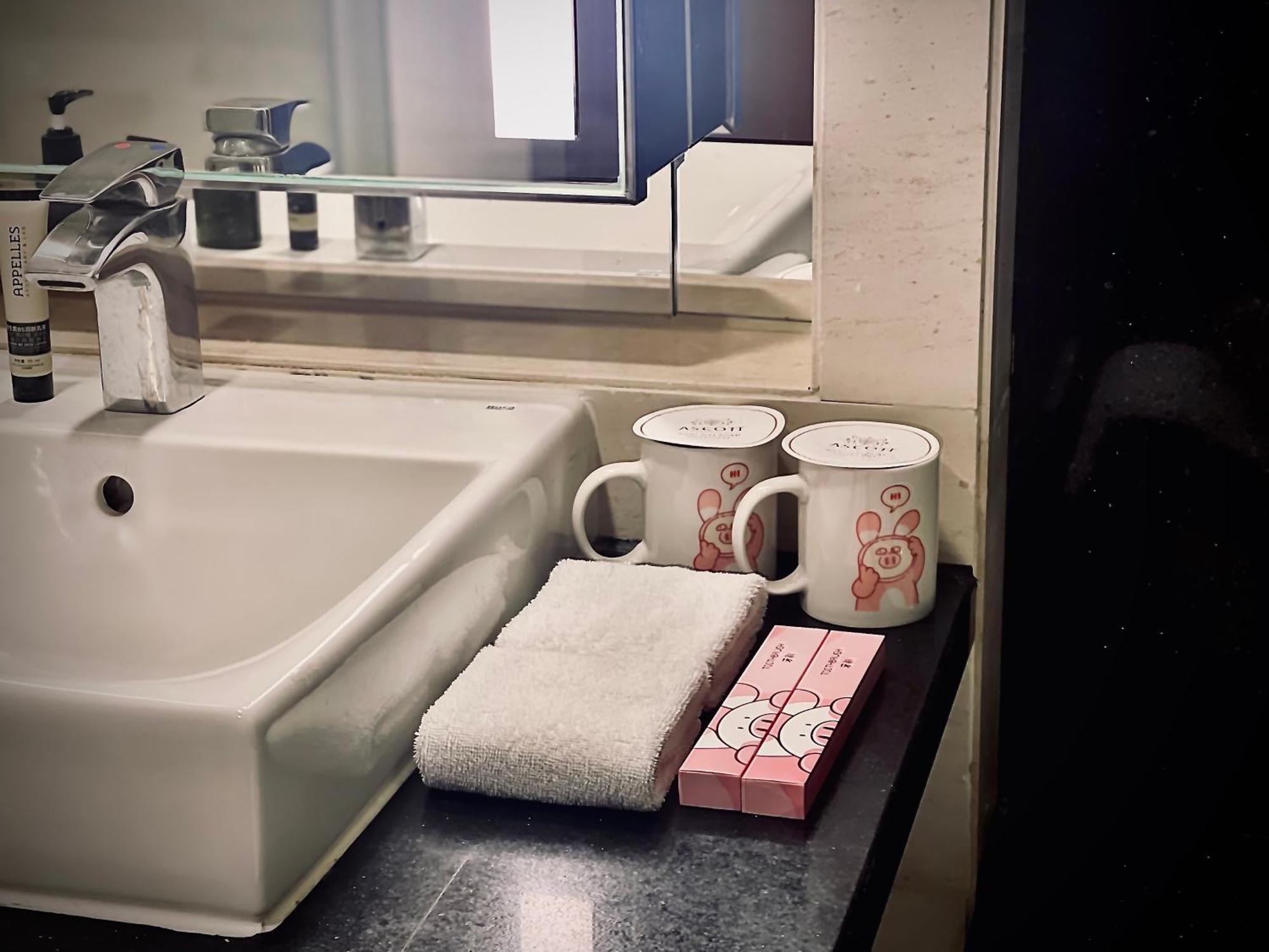 Ascott Huai Hai Road Shanghai, Xintiandi Екстер'єр фото